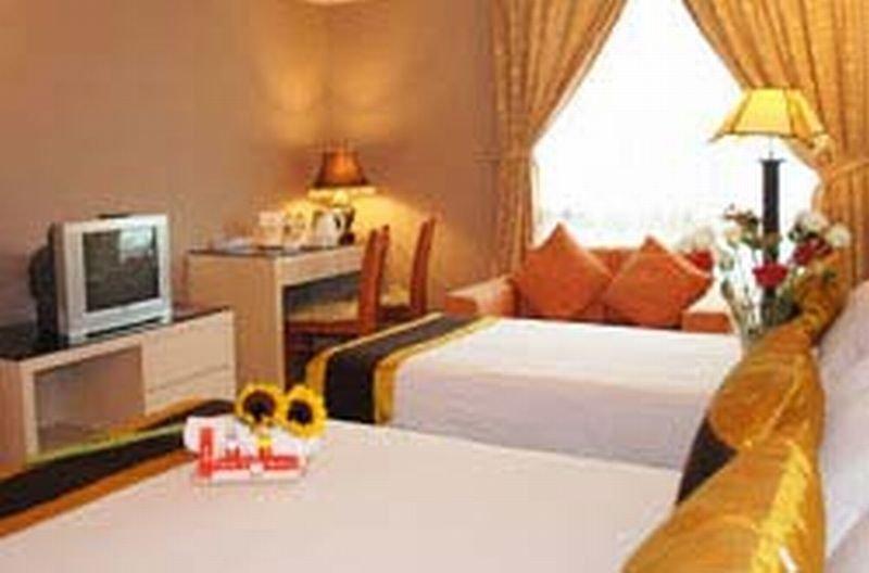 Kings Hotel Melaka Exteriör bild